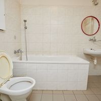 Kateřina a její rodina má koupelnu ze série Defile