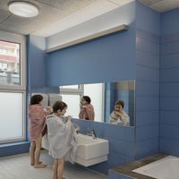 Jasne kolory wskazują drogę dzieciom w przedszkolu