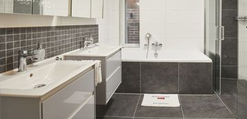 Mise nový domov a od RAKO nová koupelna Kaamos