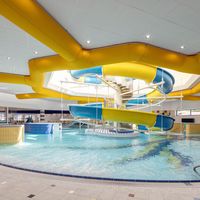 Bazén Teplice - série Color One, Color Two, Stones | RAKO