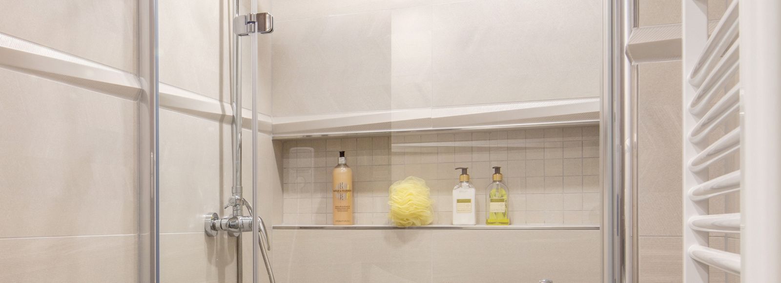 Série Casa | koupelna - melírovaný design s jemnou reliéfní strukturou