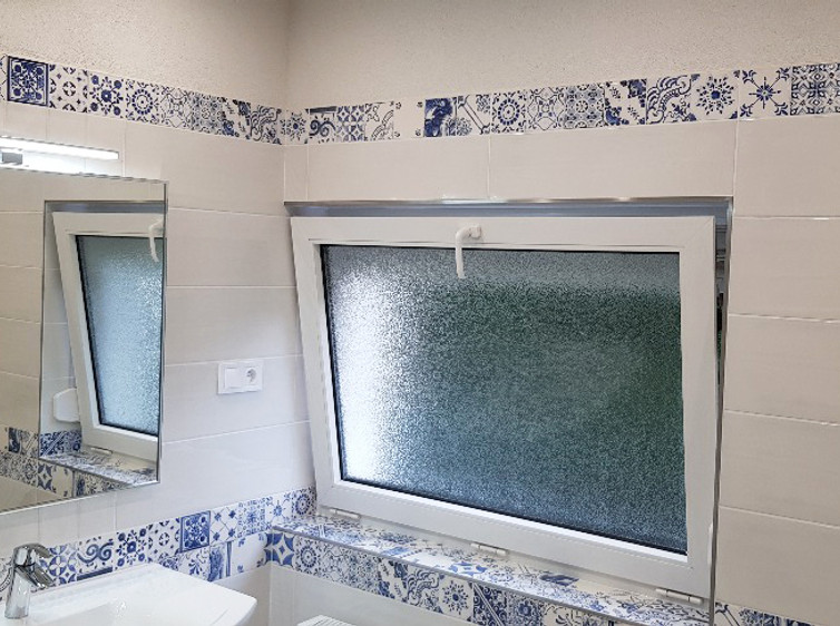 Série Majolika | koupelna - majolikový dekor