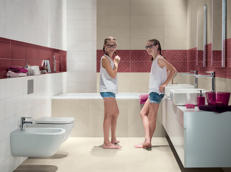 Série Blend | koupelna - bordó barva a dekor puntíky