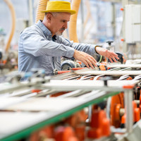 Kdo je Daniel Piršč