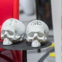 Černé obkládačky RAKO v expozici Black & Light Depo