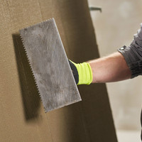 Jak zajistit maximální přídržnost keramických obkladů?