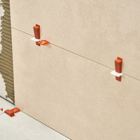 Jak zajistit maximální přídržnost keramických obkladů?