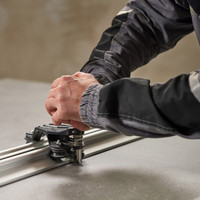 Jak postupovat při řezání slinutých dlaždic?