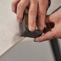 Jak postupovat při řezání slinutých dlaždic?