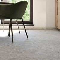 Série RAVE, odkaz na okrasný kámen italské architektury