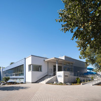 Svitavy mají nový bazén: moderní, hravý s wellness zážitky